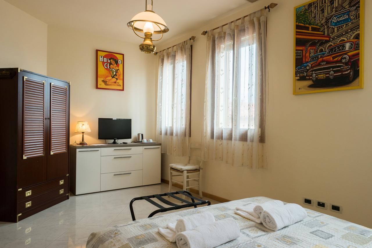 B&B Acqua Azzurra เวนิส ภายนอก รูปภาพ
