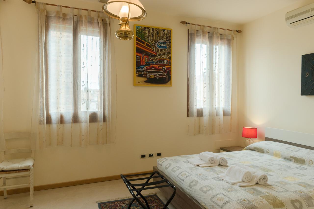 B&B Acqua Azzurra เวนิส ภายนอก รูปภาพ